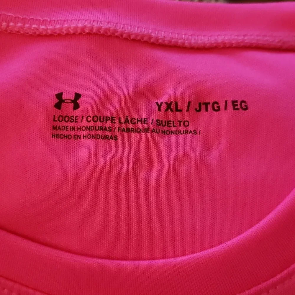 Hot Pink Under Armour Loose Fit T-Shirt with Colorful Logo Sz XL